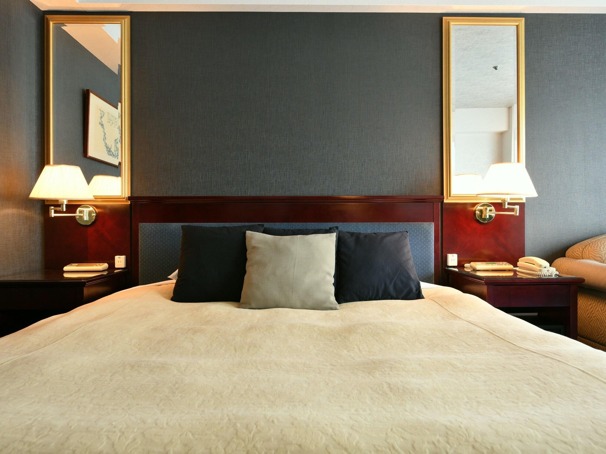 Rose Hotel Yokohama, The Distinctive Collection By Worldhotels Yokohama  Exterior photo